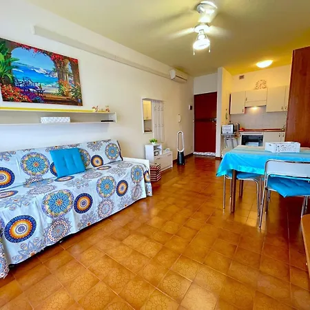 Cosy In Caorle With Balcony Terrace Porto Santa Margherita di Caorle